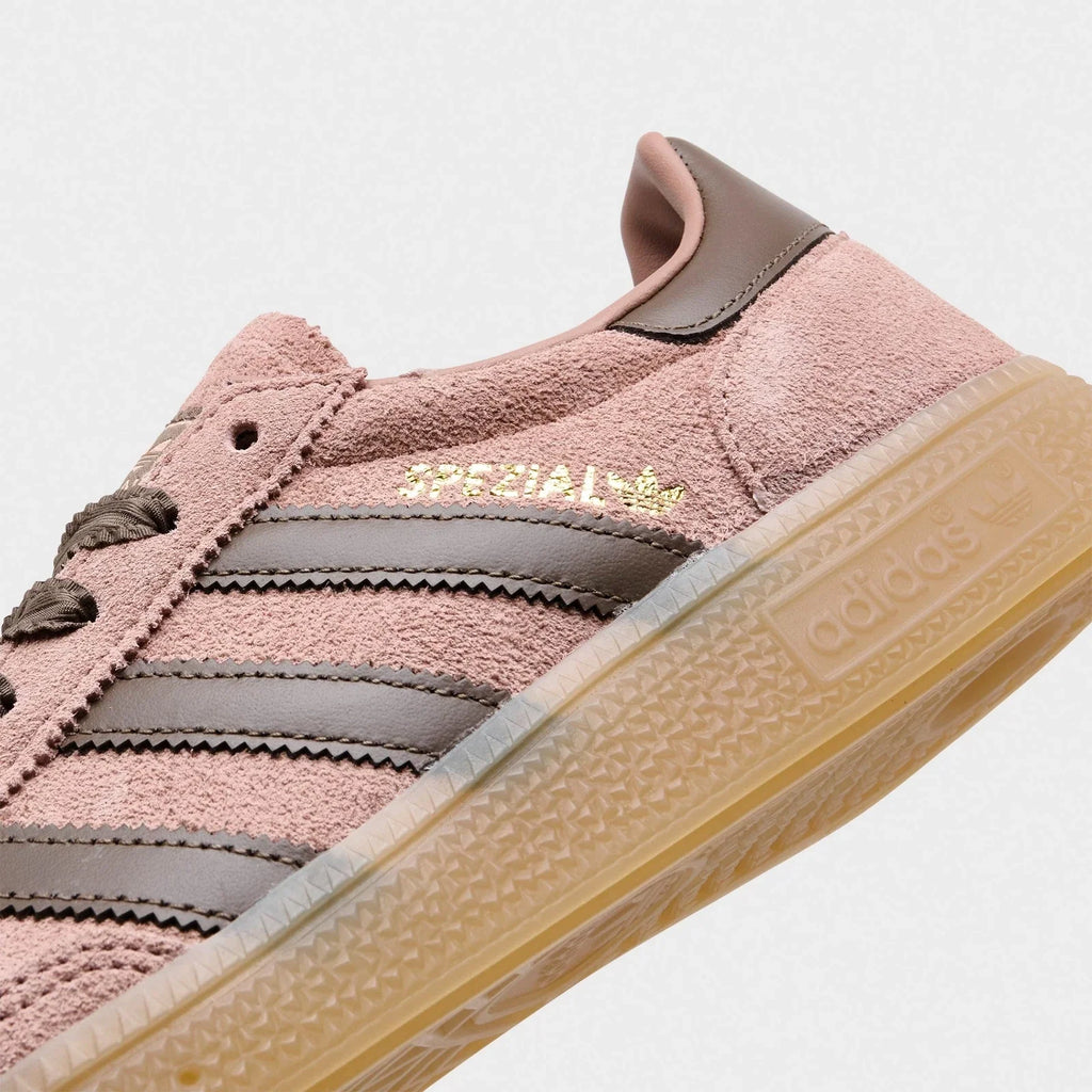 Women's Suede Low-Top Casual Sneakers