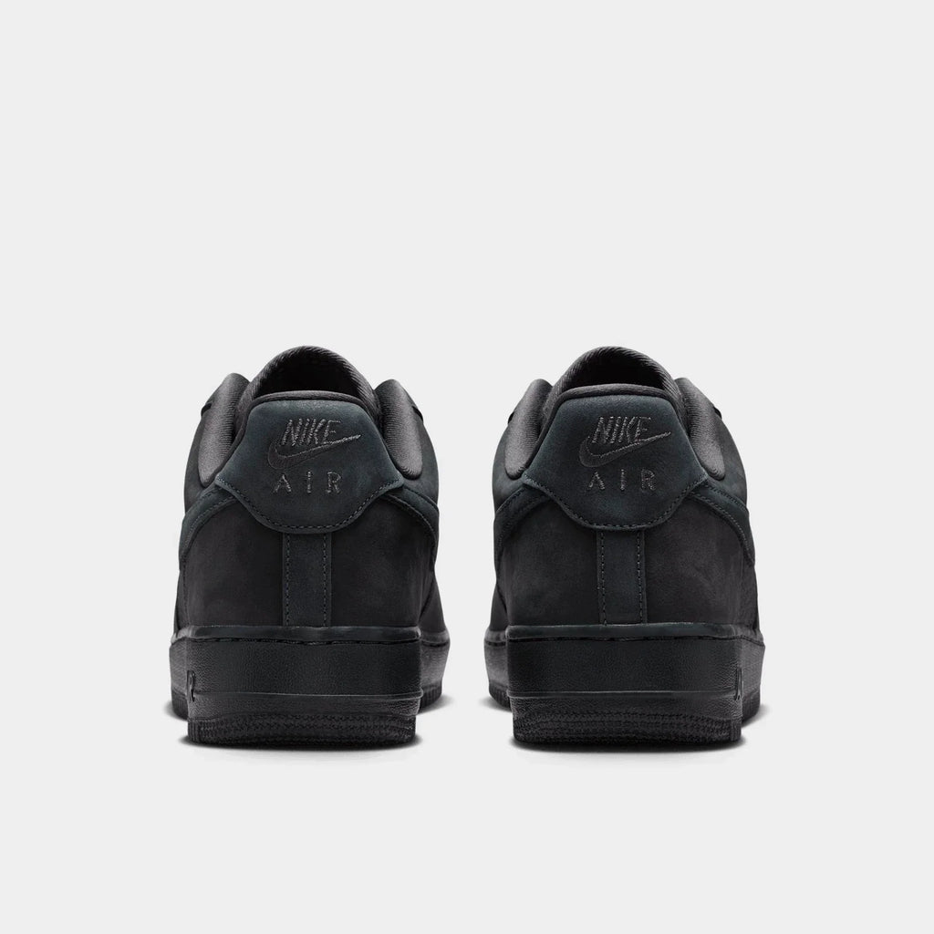 Men's Woven Suede Low Top Sneaker
