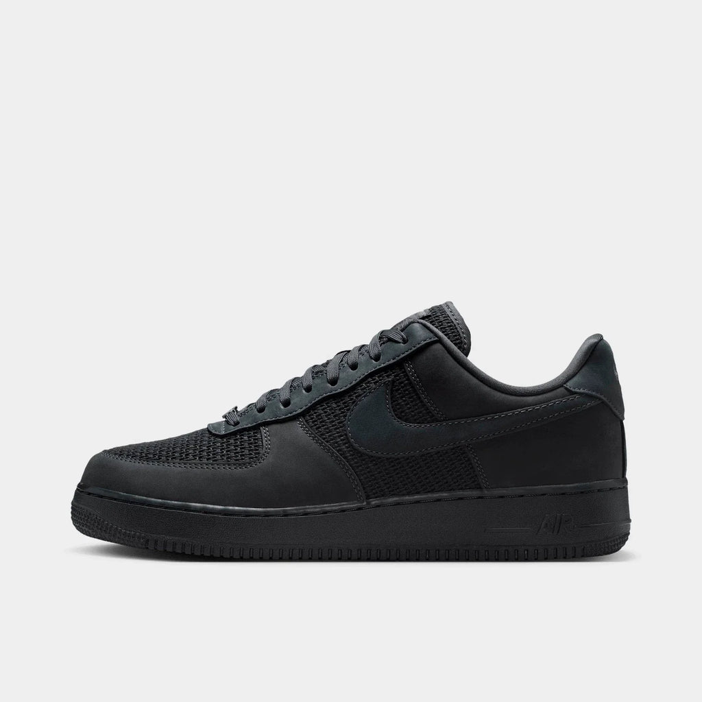 Men's Woven Suede Low Top Sneaker