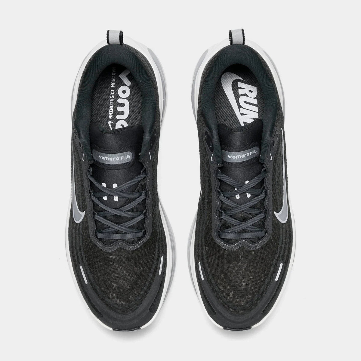 Men's Cushioned Road Running Shoes