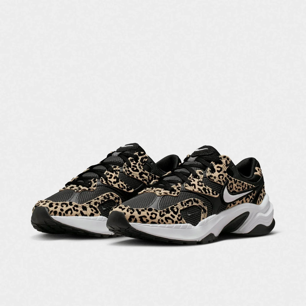 Women's Mesh And Suede Running Sneakers