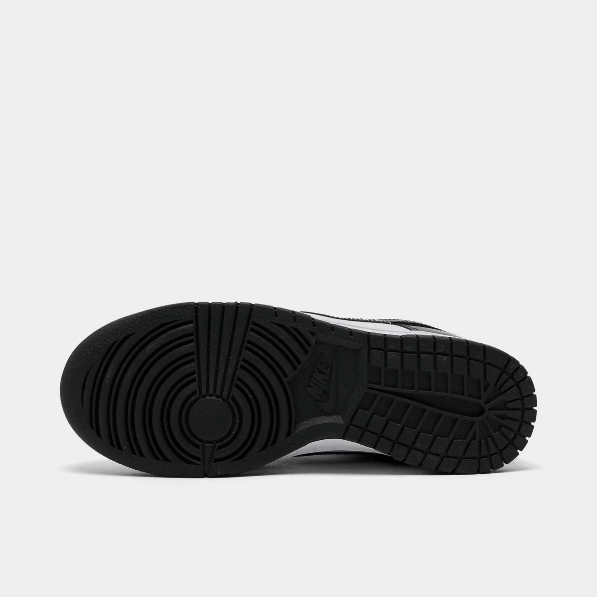 Women's Patent Leather Low Top Sneaker