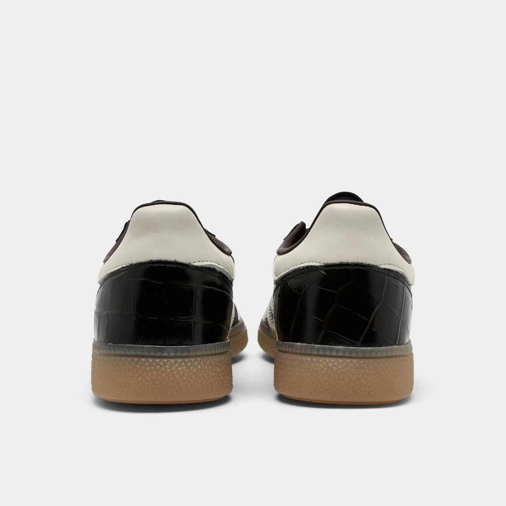 Women's Suede Low-Top Casual Sneakers
