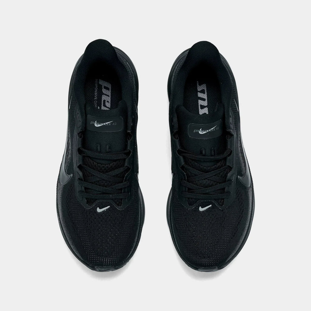 Women's Cushioned Road Running Shoes