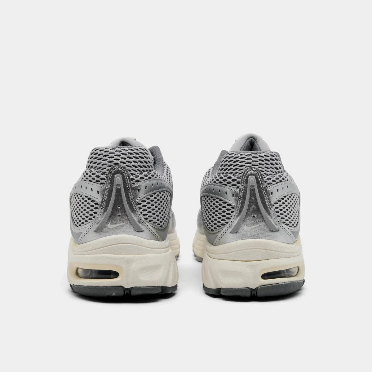 Men's Mesh Casual Sneakers - Gray