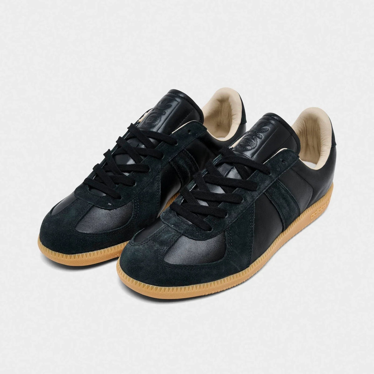Men's Leather Low-Profile Casual Sneakers