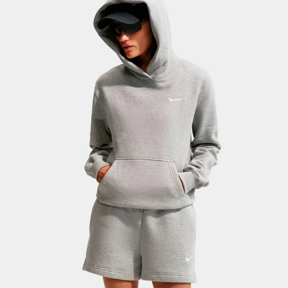 Women's Mid-Rise Midweight Fleece Shorts