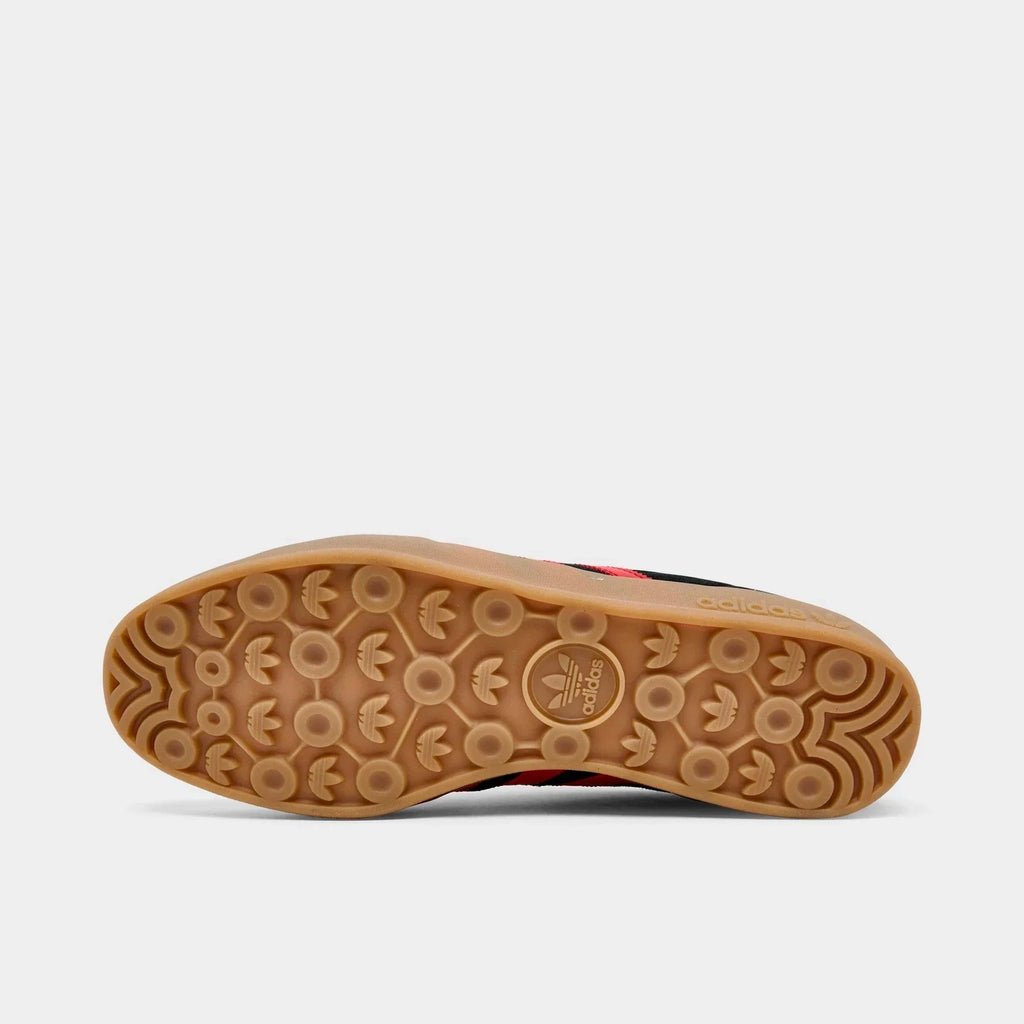 Men's Suede Low-Top Sneaker