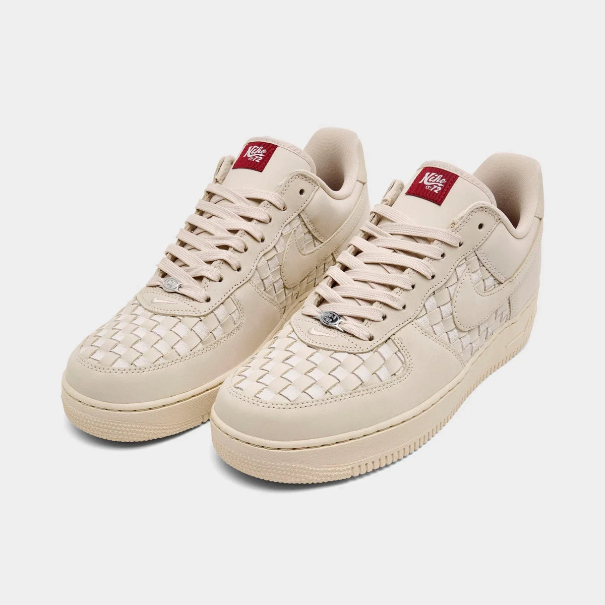 Men's Woven Leather Low Top Casual Sneaker