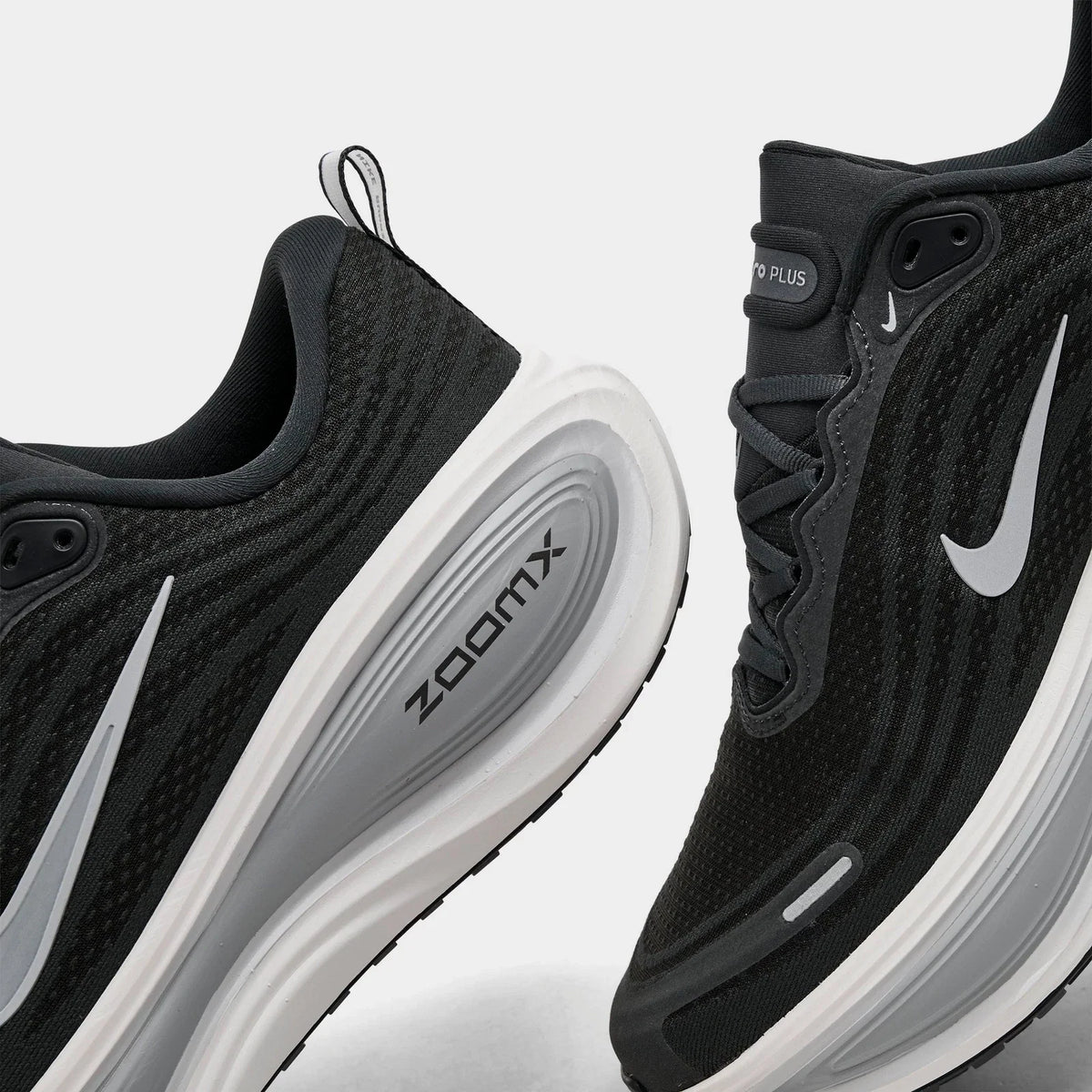 Men's Cushioned Road Running Shoes