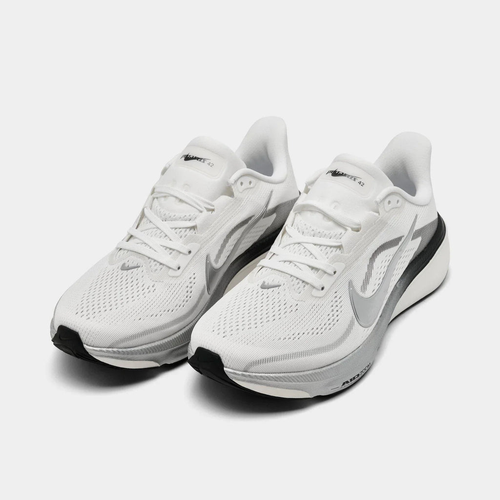 Women's Road Running Shoes