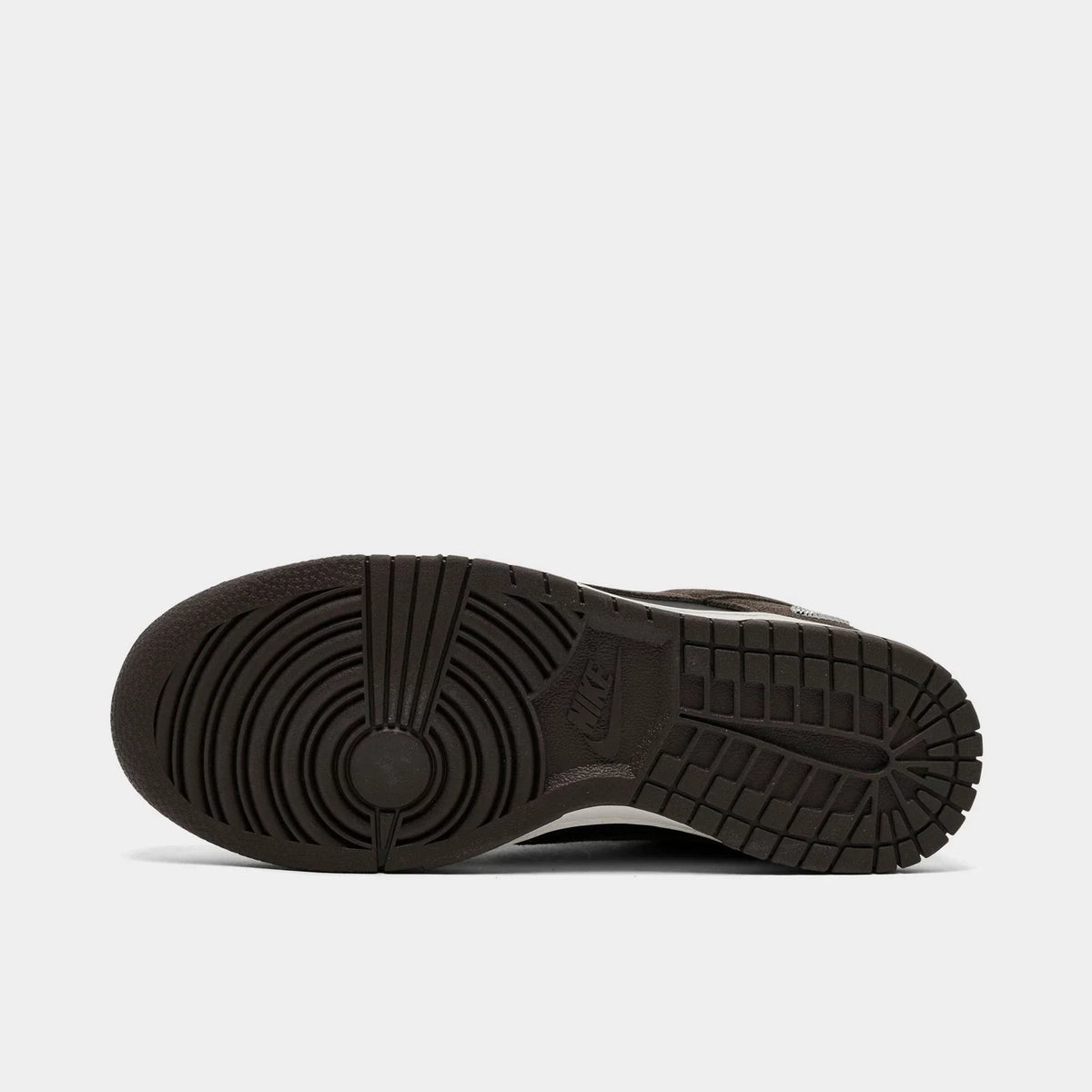 Women's Leather And Suede Low Top Sneaker