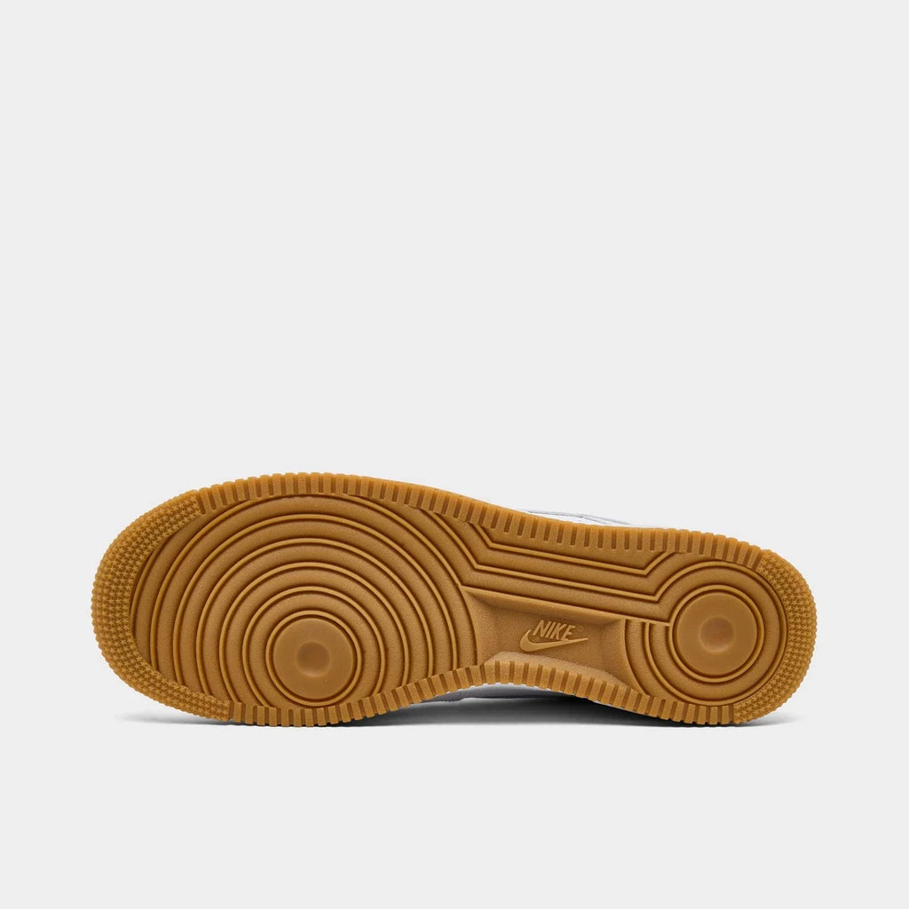 Men's Leather Low-Top Sneakers With Gum Sole