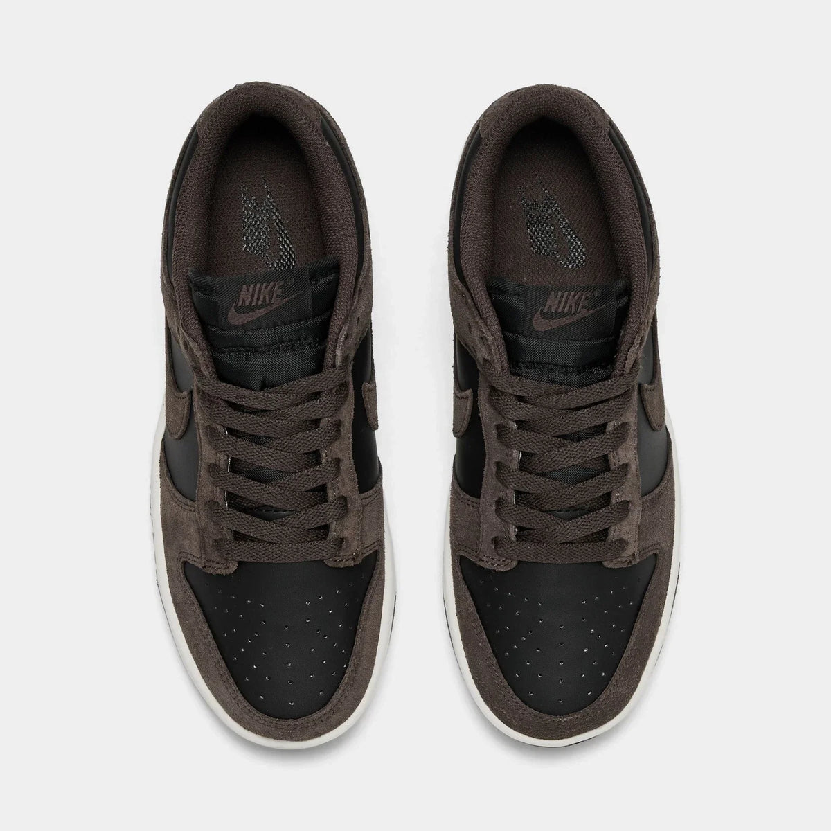 Women's Leather And Suede Low Top Sneaker