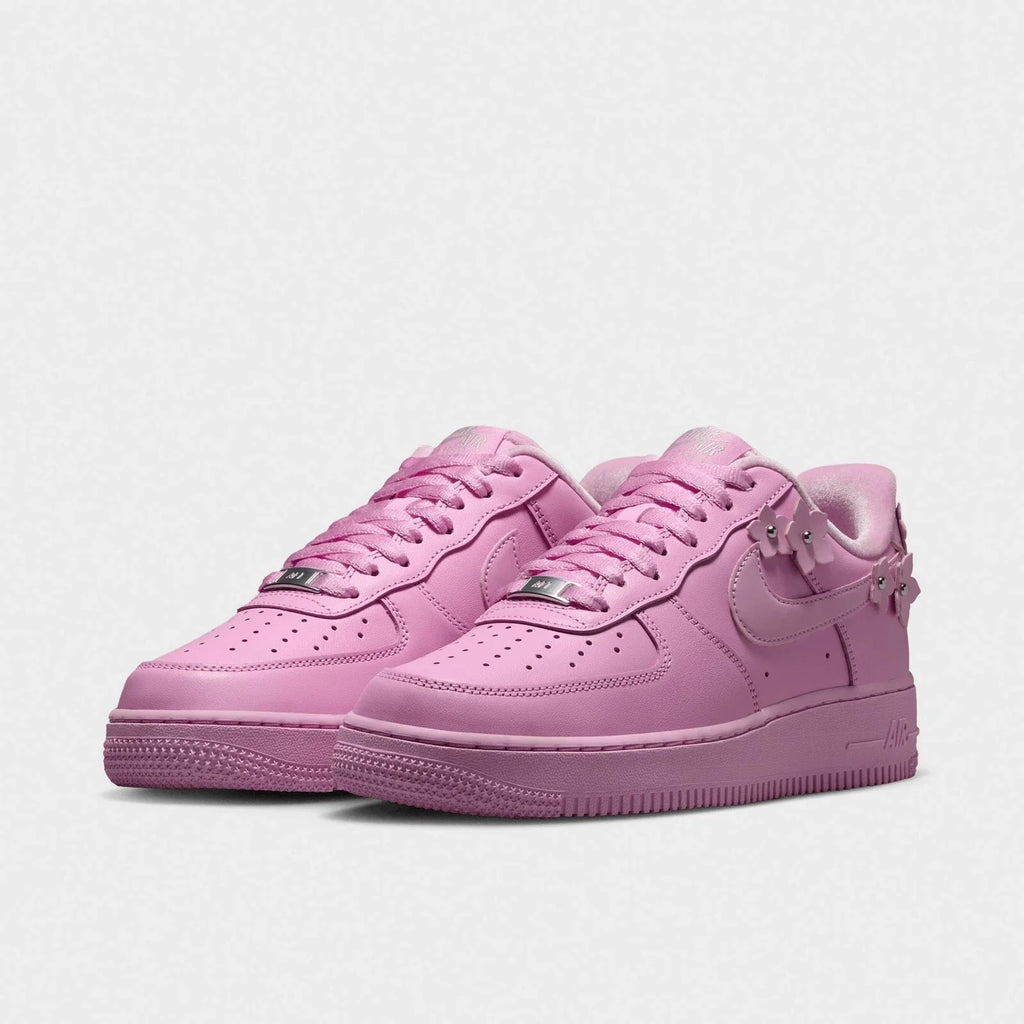 Women's Floral Leather Low Top Sneaker