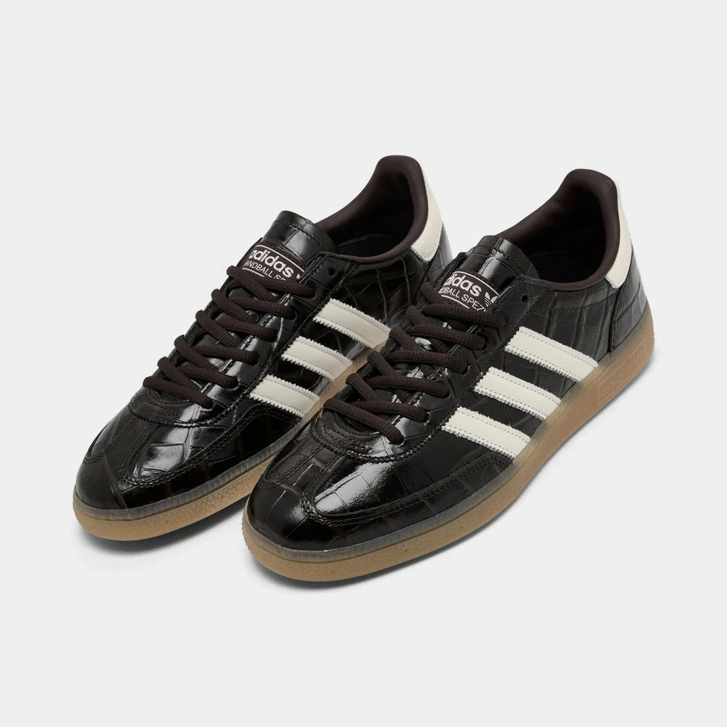 Women's Suede Low-Top Casual Sneakers