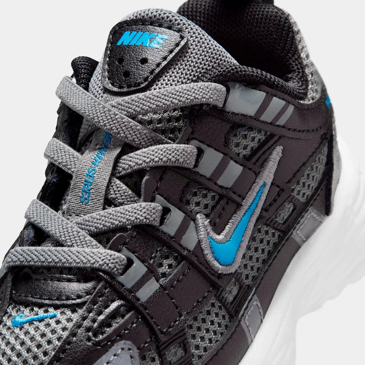 Toddler Stretch-Lace Mesh Sneakers