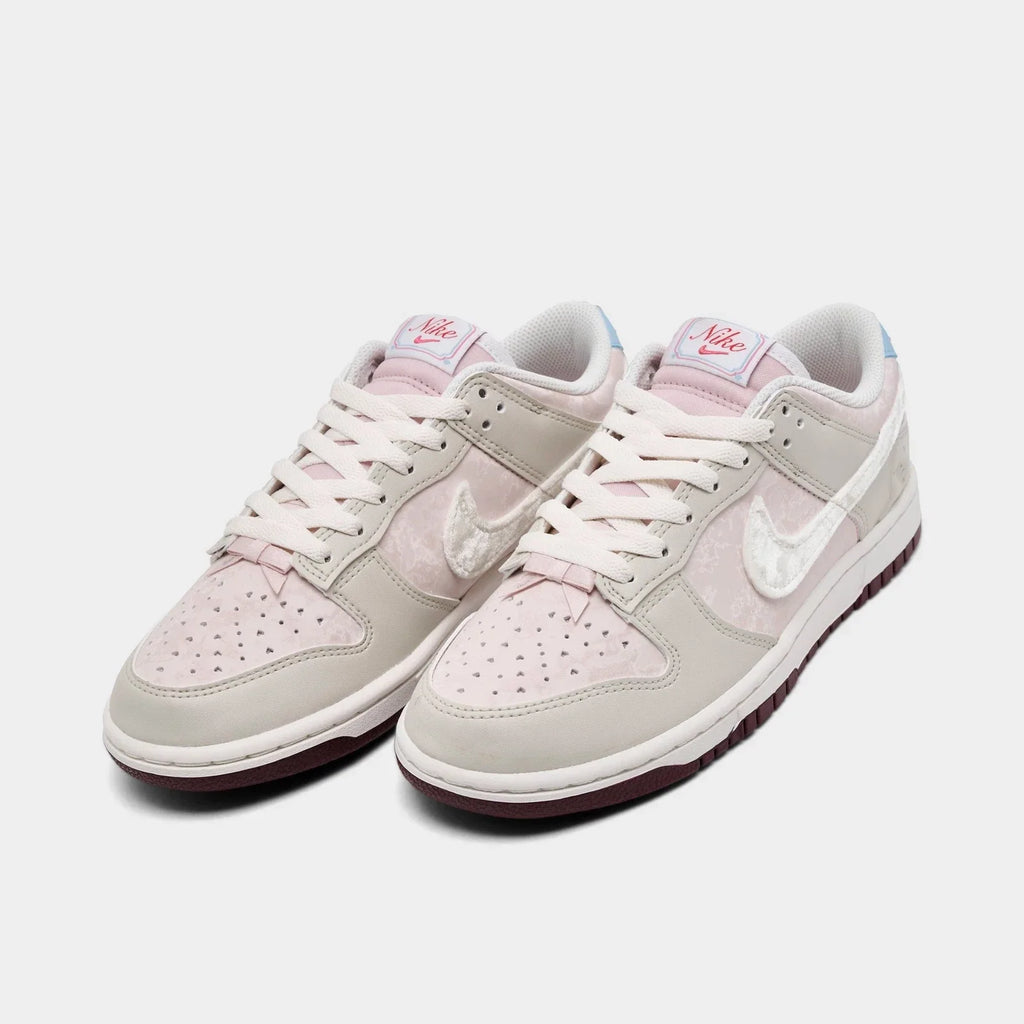 Women's Recycled Low Top Casual Sneaker