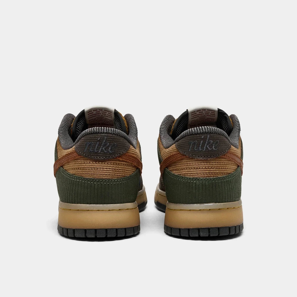 Men's Corduroy Low Top Casual Sneaker