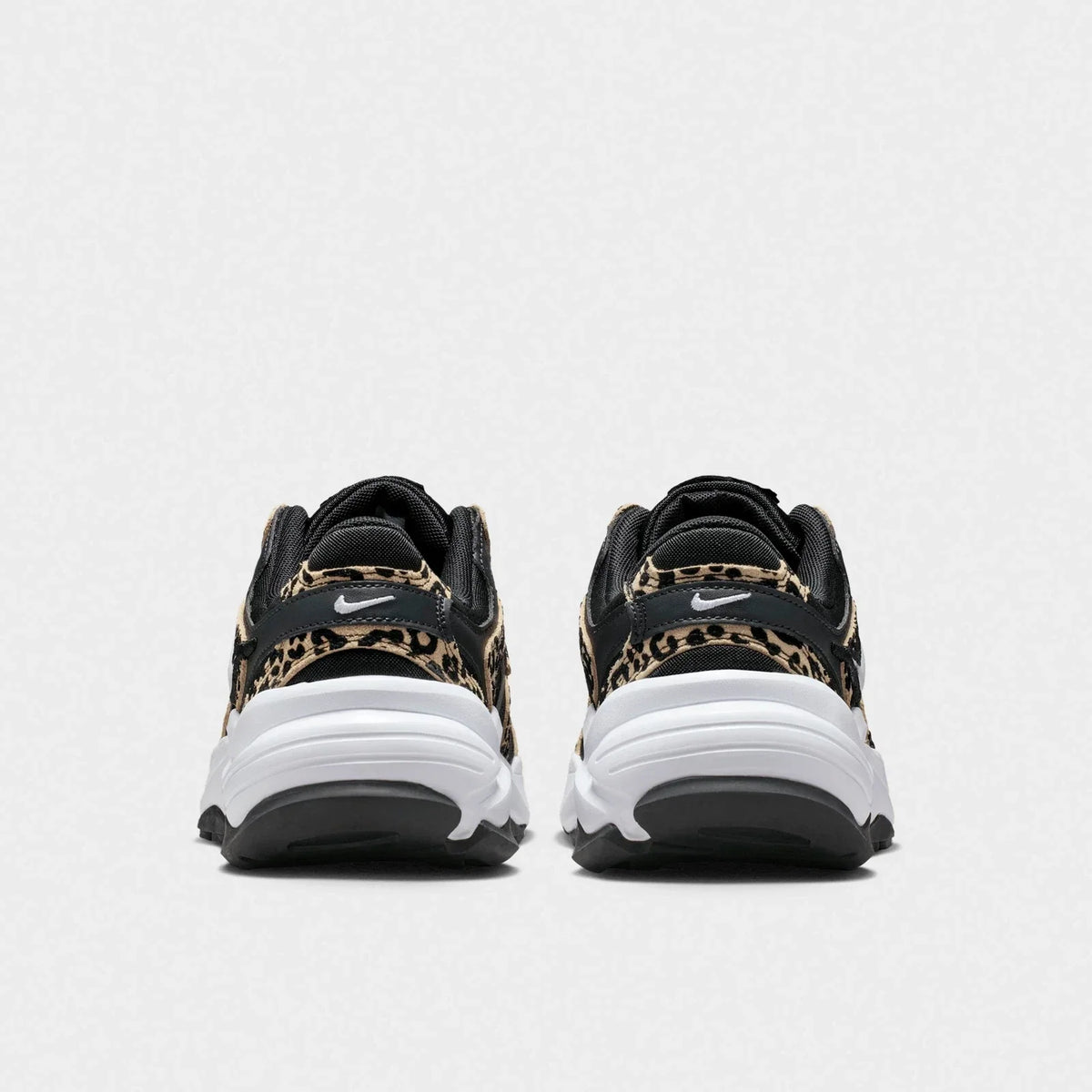 Women's Mesh And Suede Running Sneakers