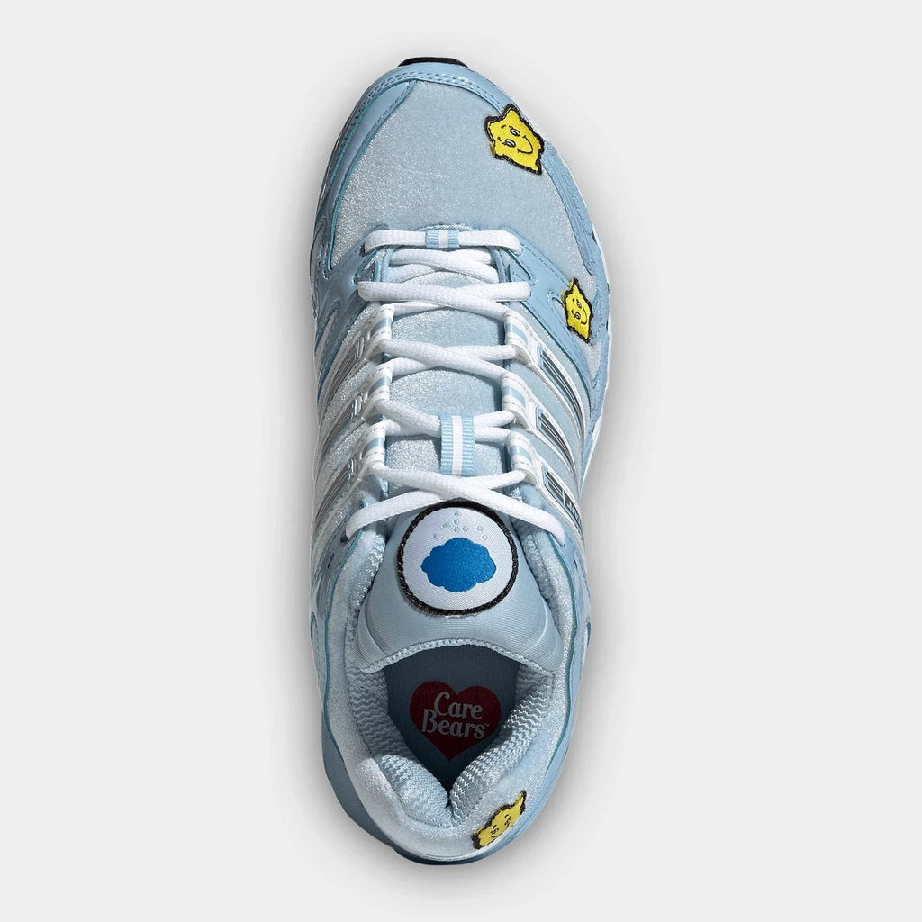 Women's Velvet Retro Running-Inspired Sneakers