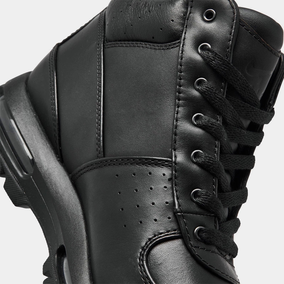 Men's Water-Resistant Leather Hiking Boot