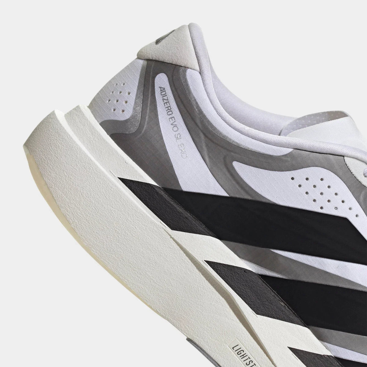 Men's Lightweight Neutral Road Running Shoe