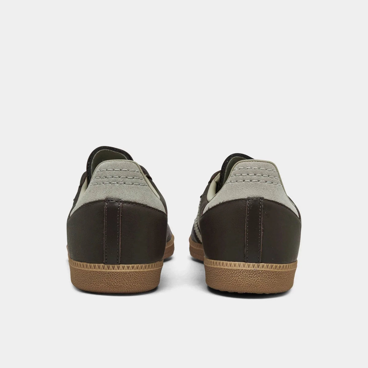 Men's Leather And Suede Low-Top Sneaker