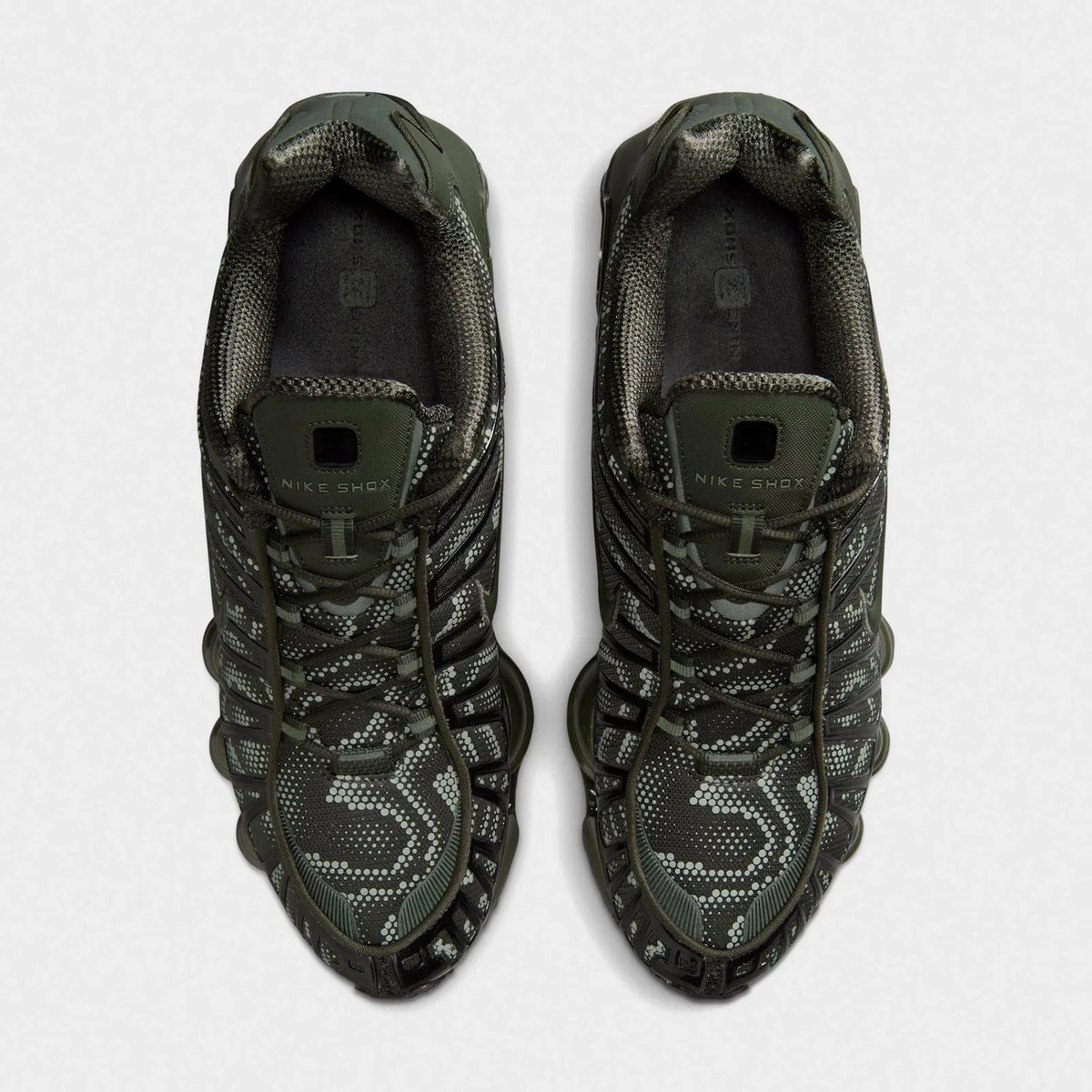 Men's Column-Cushioned Mesh Sneakers