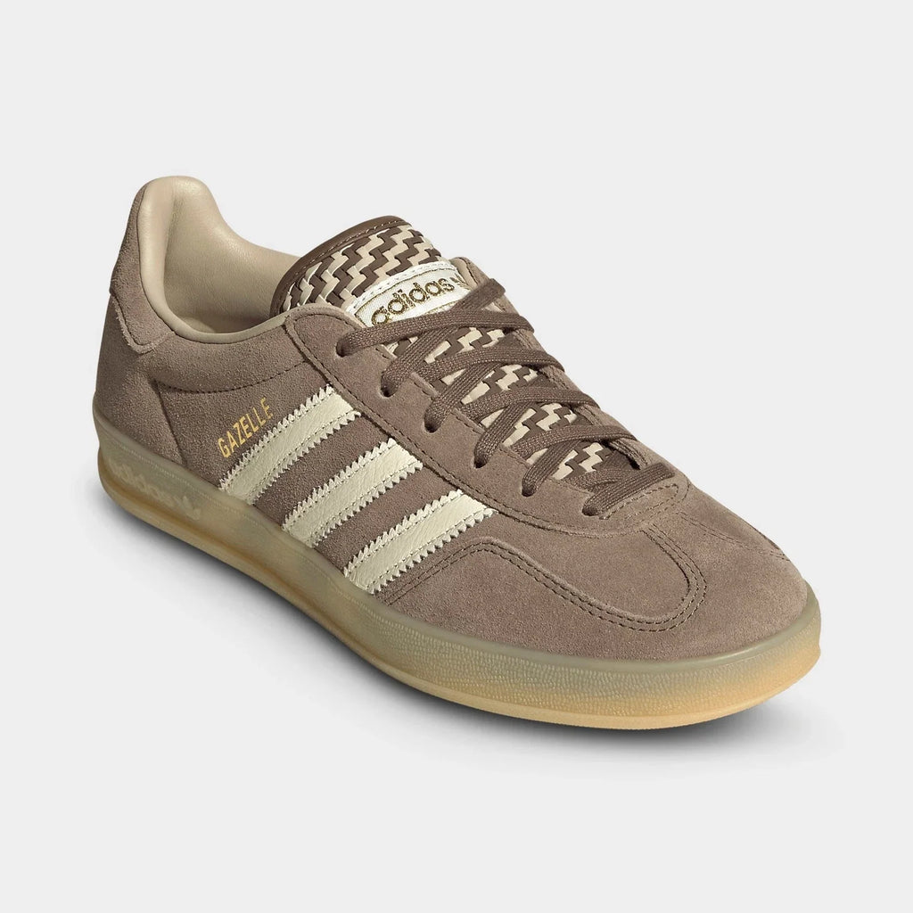 Women's Suede Low-Top Casual Sneakers