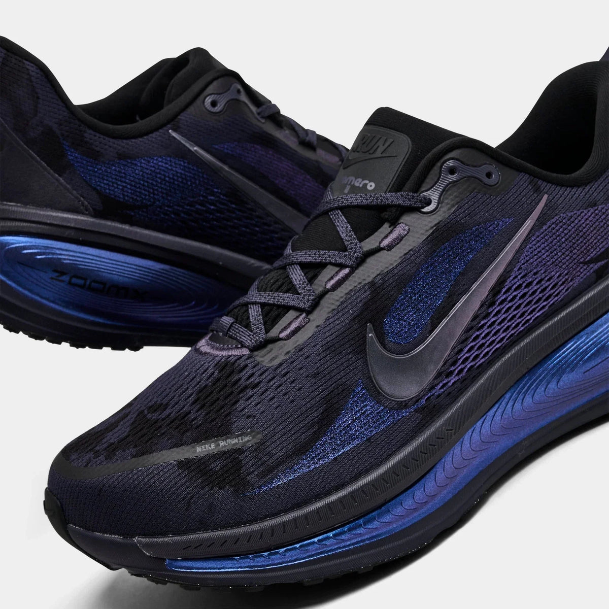 Men's Cushioned Road Running Shoes