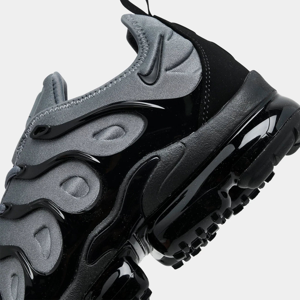 Men's Cushioned Bootie Running Sneakers