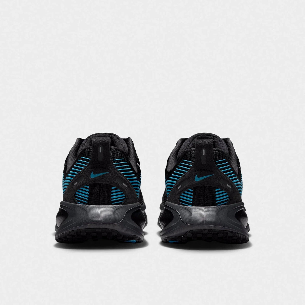 Kids' Cushioned Mesh Road Running Shoes