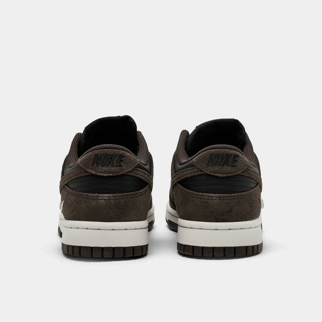 Women's Leather And Suede Low Top Sneaker