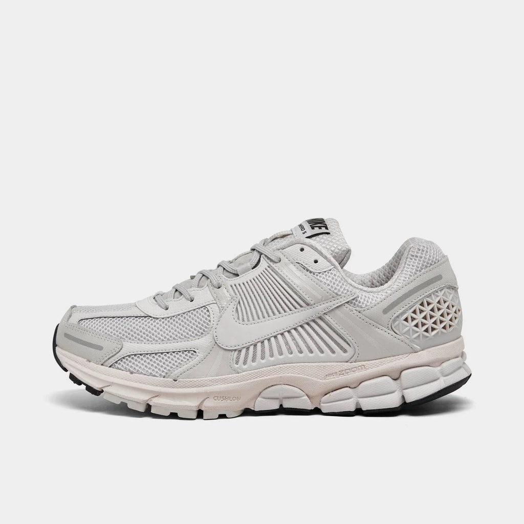 Men's Mesh Retro Running Sneakers - Black