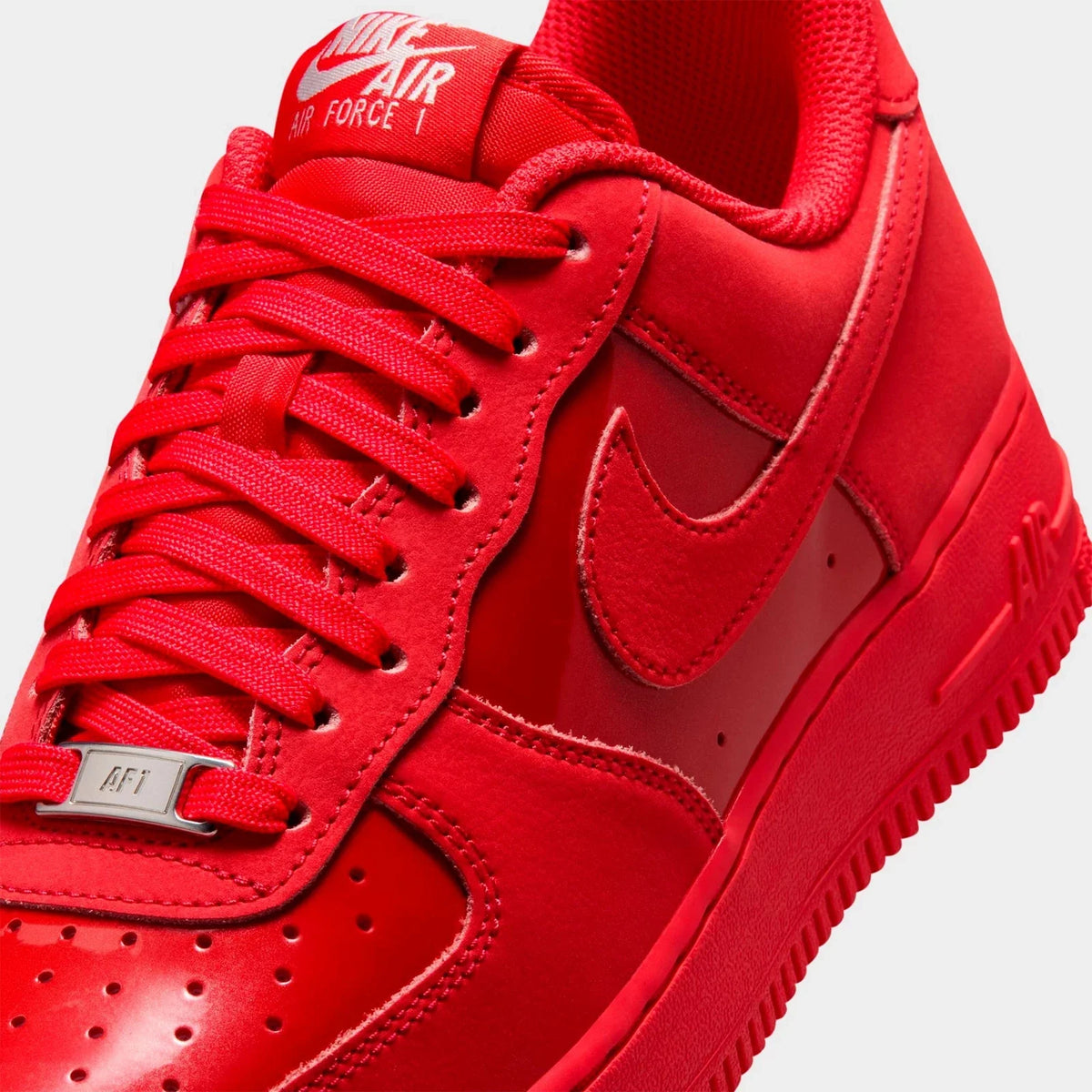 Women's Tumbled Leather Court Sneakers