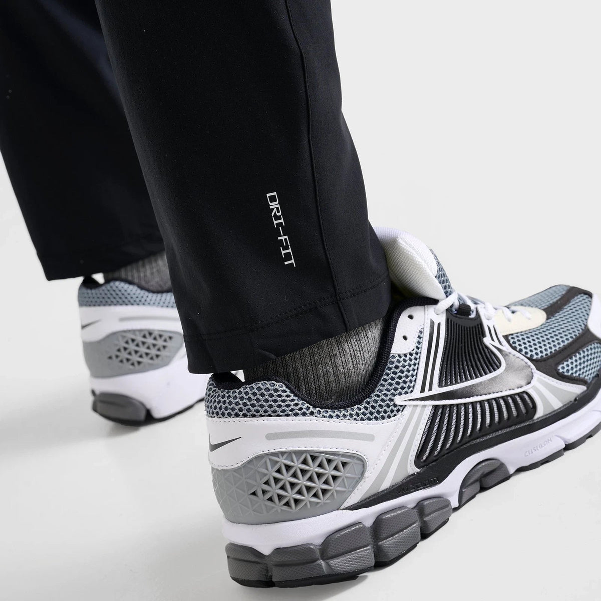 Men's Stretch Woven Training Pants
