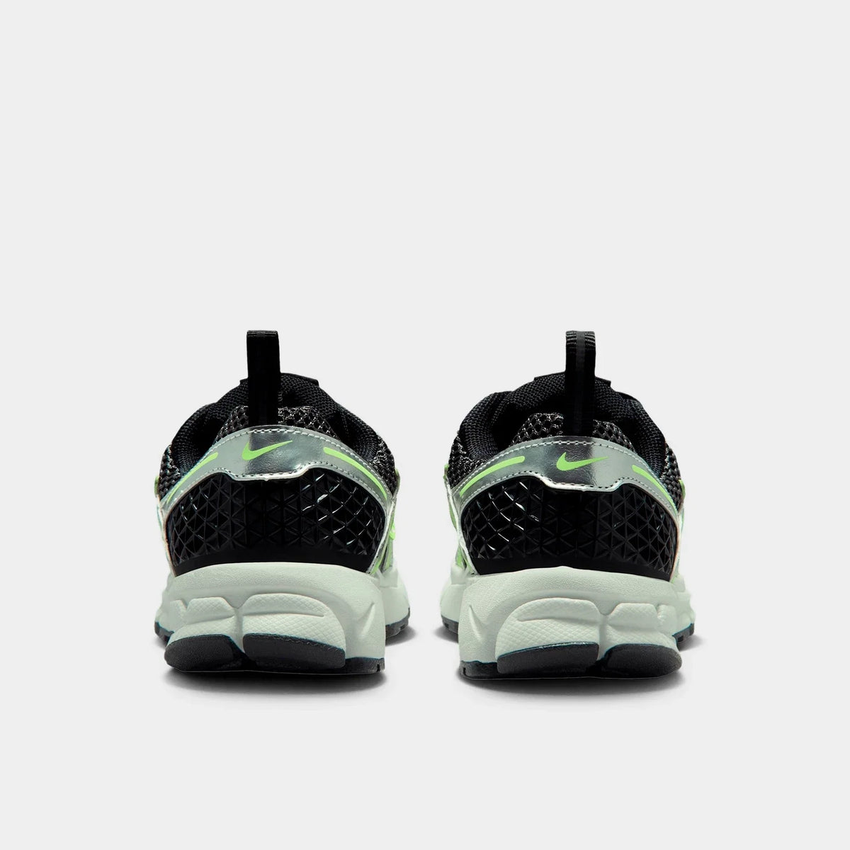 Kids' Mesh and Synthetic Sneakers - Gray